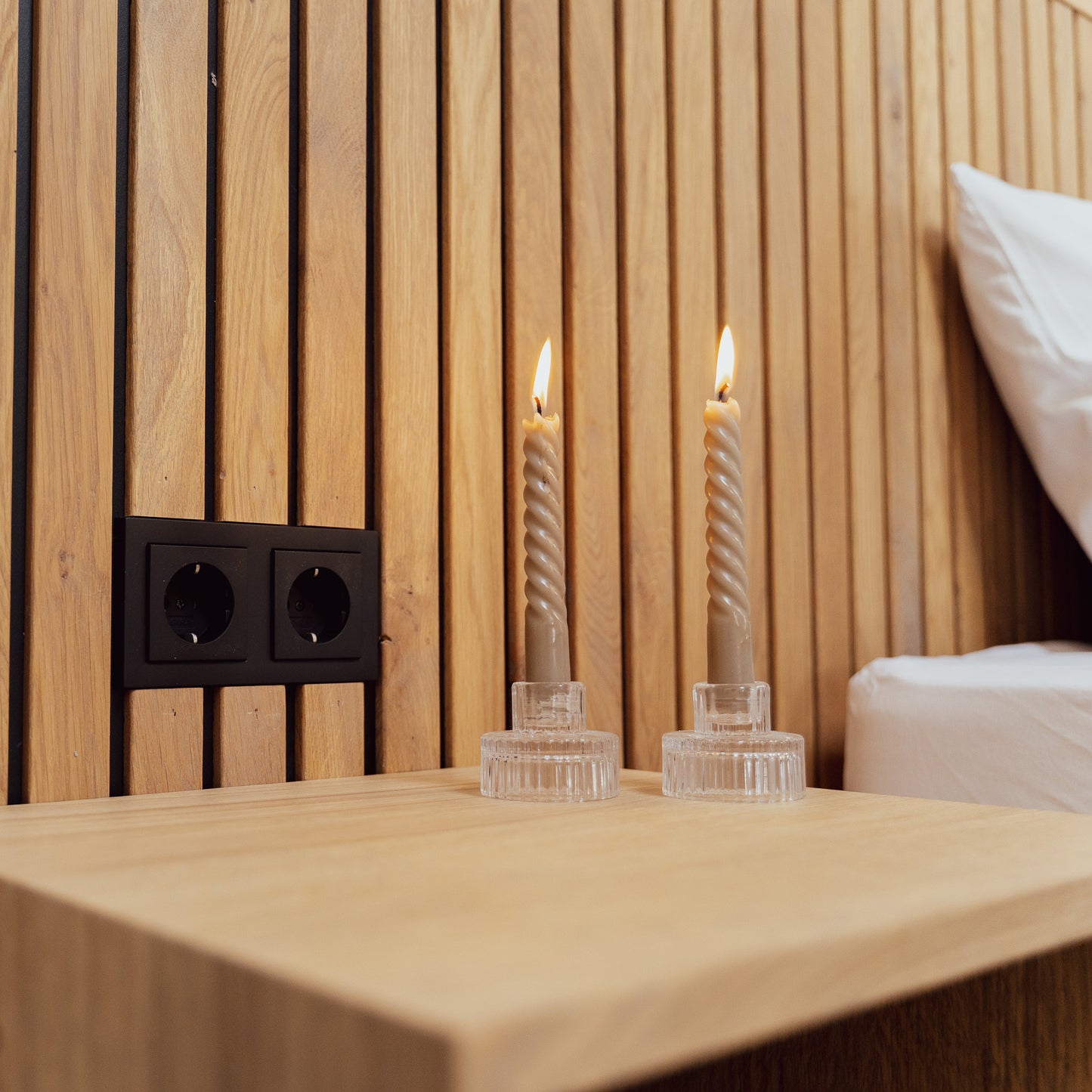 Black & Oak (balken bed)
