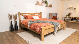 Eiken bed Maple
